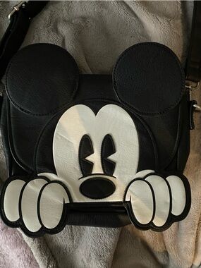Loungefly Mickey Mouse purse